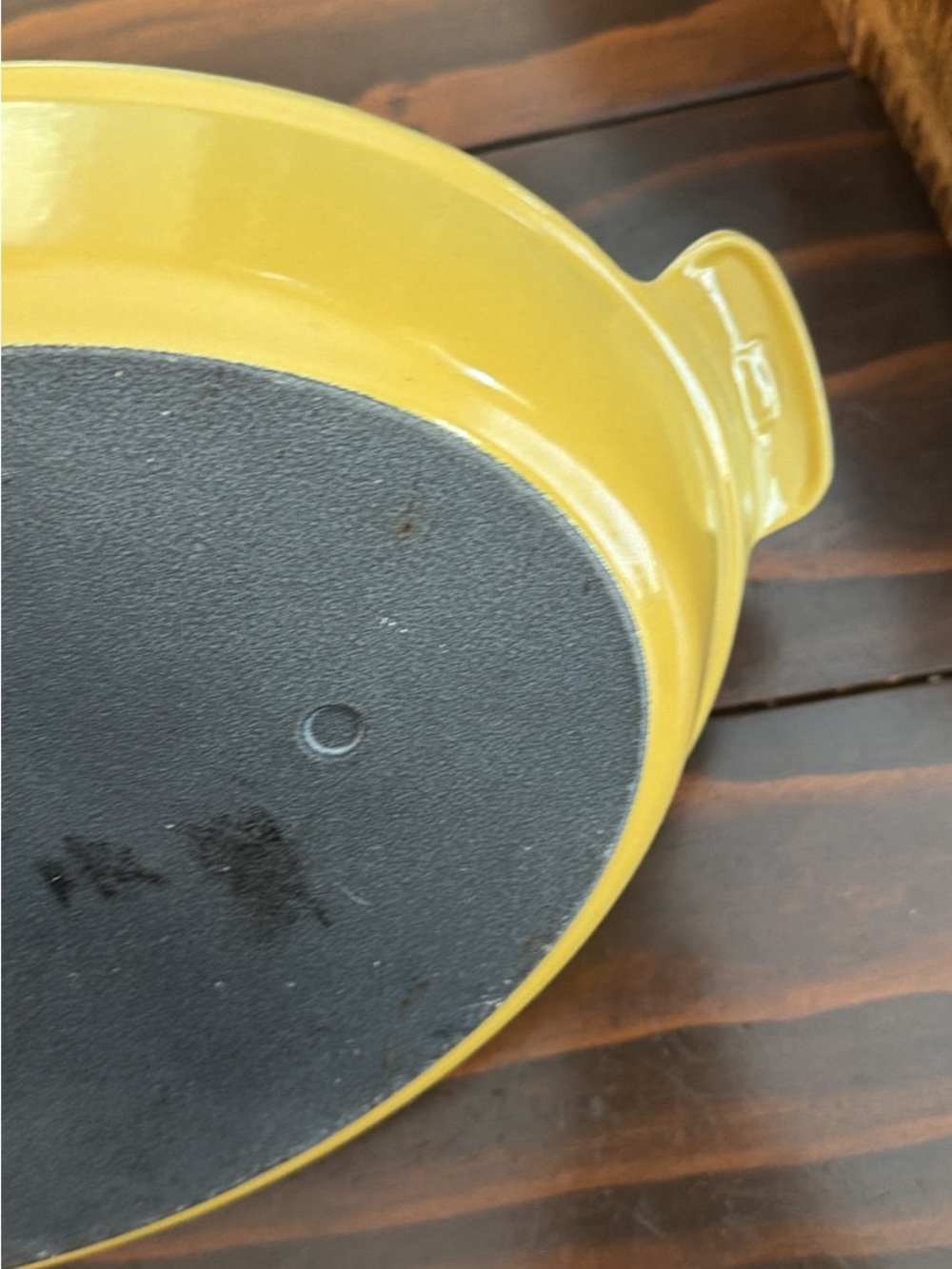 Le Creuset Vintage Yellow Oval Baking Dish - Picture 7 of 7